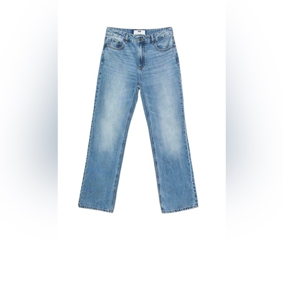STR Teen Mid-Wash Straight Leg Jean Sz. 4 - Picture 1 of 8